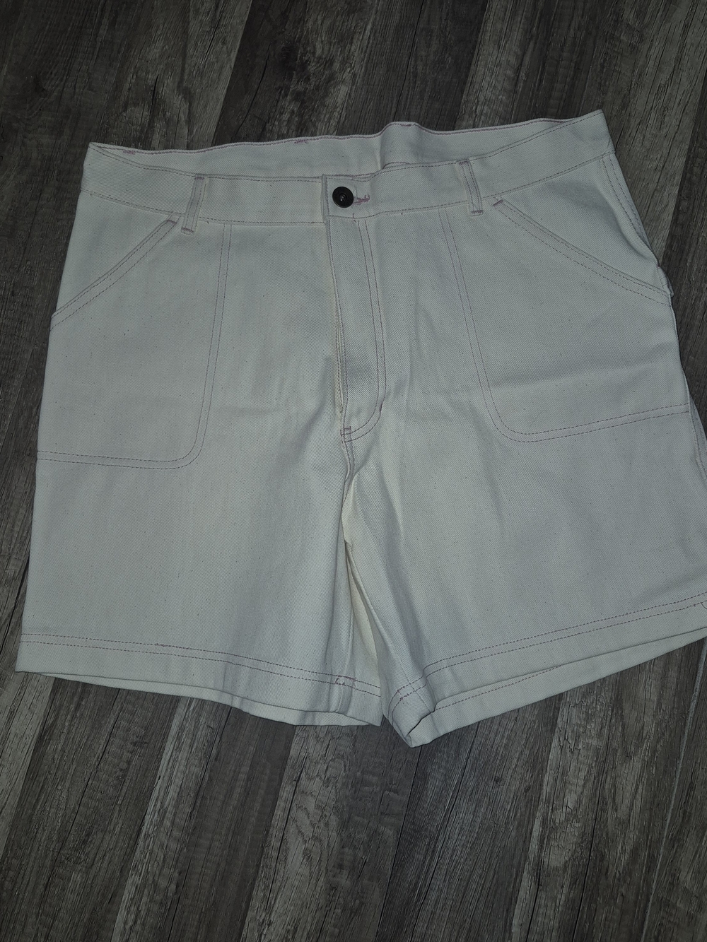 Women’s Cream Mid-Rise Bermuda 90's  Shorts with Front Pockets